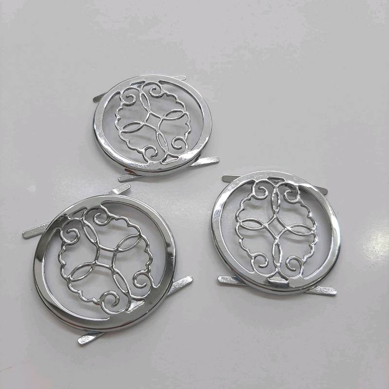 Flor troquelada plata