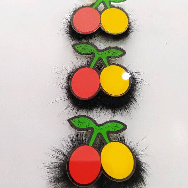 Prendedor Cereza pompón