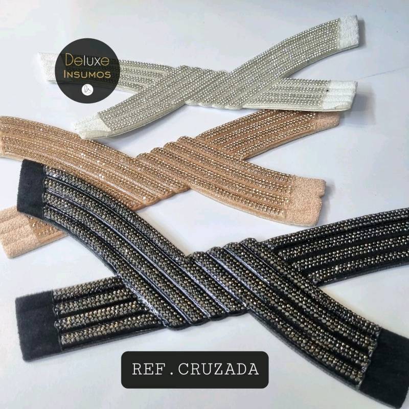CAPELLADA CRUZADA